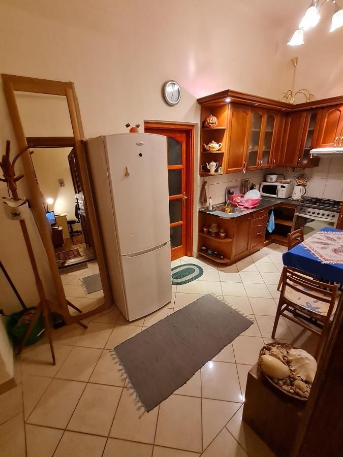 Weiner Downtown Lejlighed Budapest Eksteriør billede