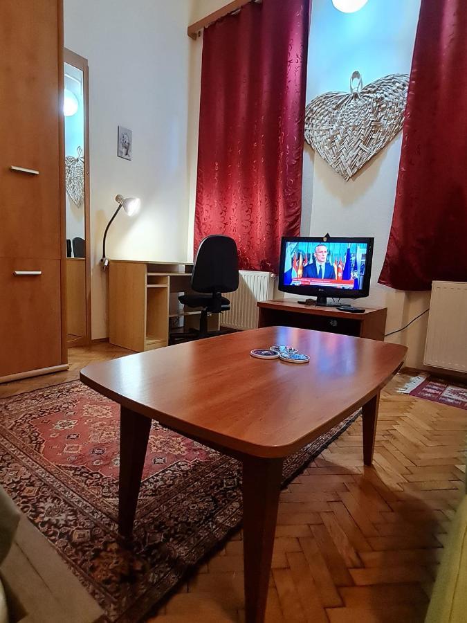 Weiner Downtown Lejlighed Budapest Eksteriør billede